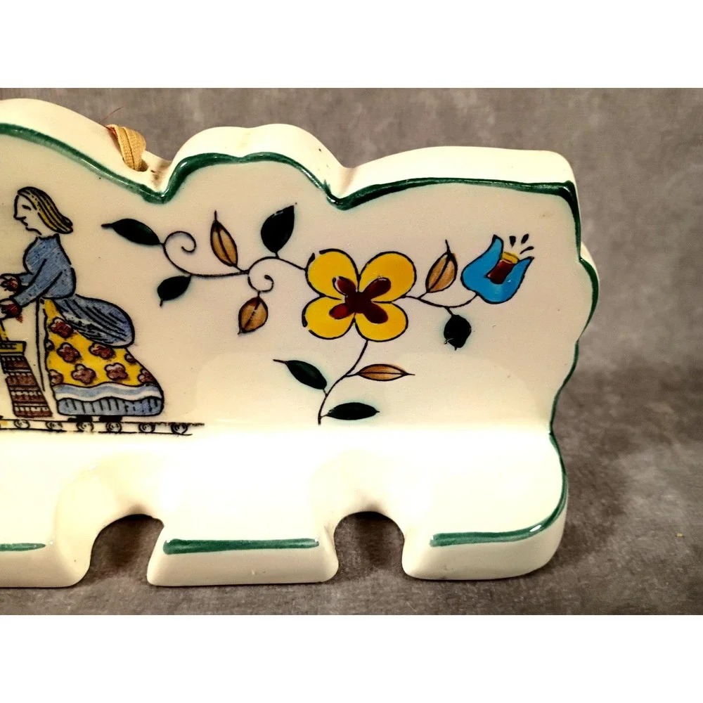 Vintage‎ Japan Ceramic Wall Mount 4 Slot Utensil Holder Folk Art Cottagecore